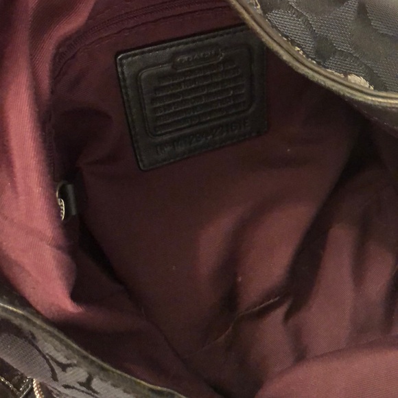 COACH PURSE - Picture 6 of 8